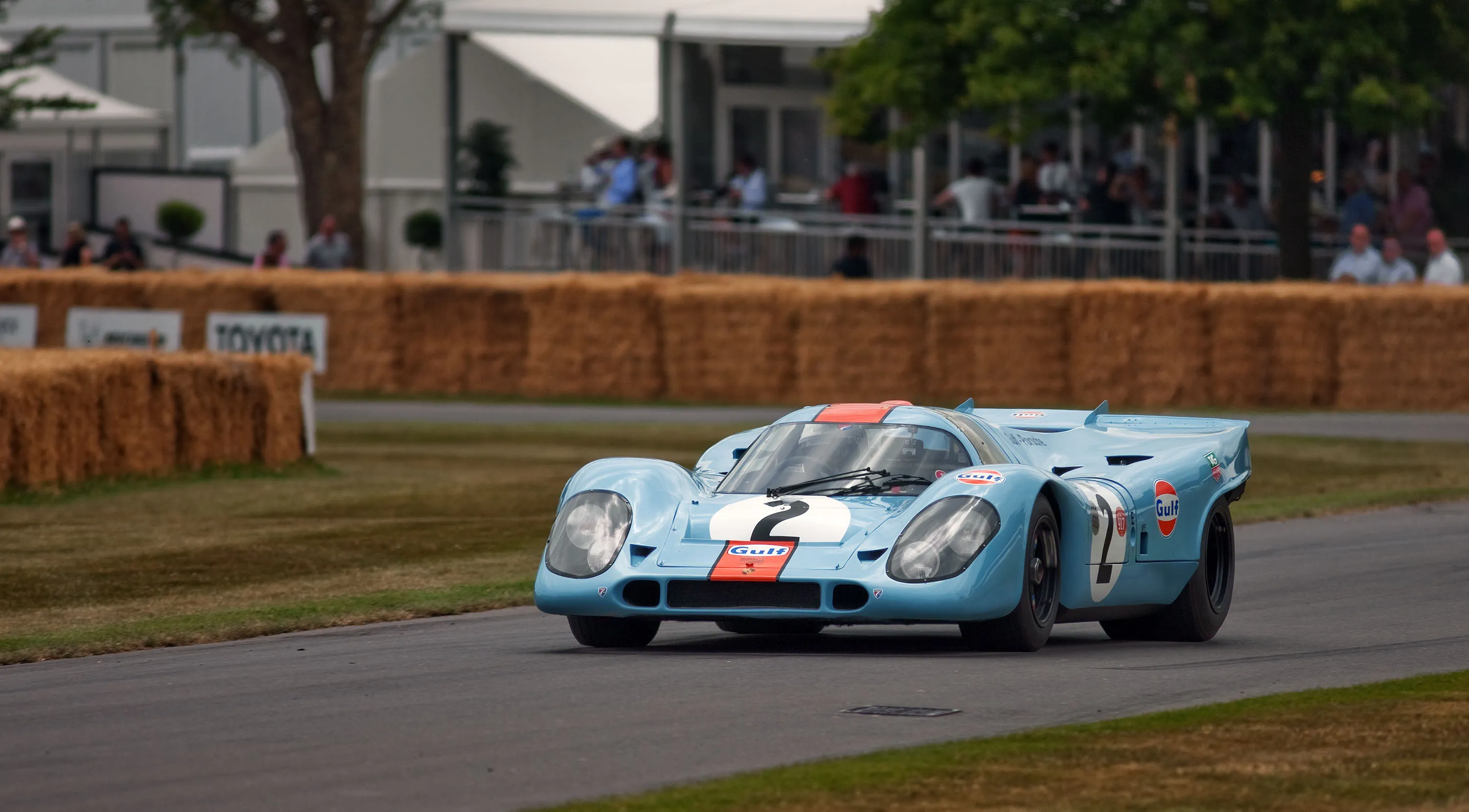 Gulf Porsche 917 on the Goodwood hillclimb
